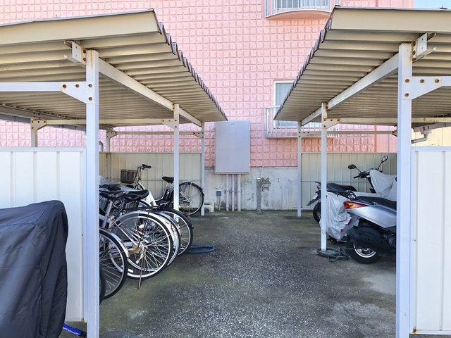 プランドール小室のその他共用部分|駐輪場