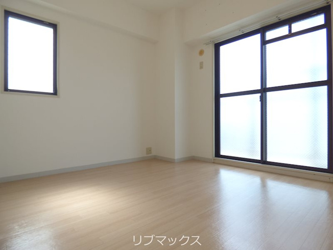 【寝室】