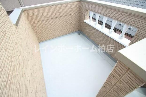 【仲介手数料：50％OFF】対象物件！のバルコニー|お洗濯にも便利なバルコニー付き