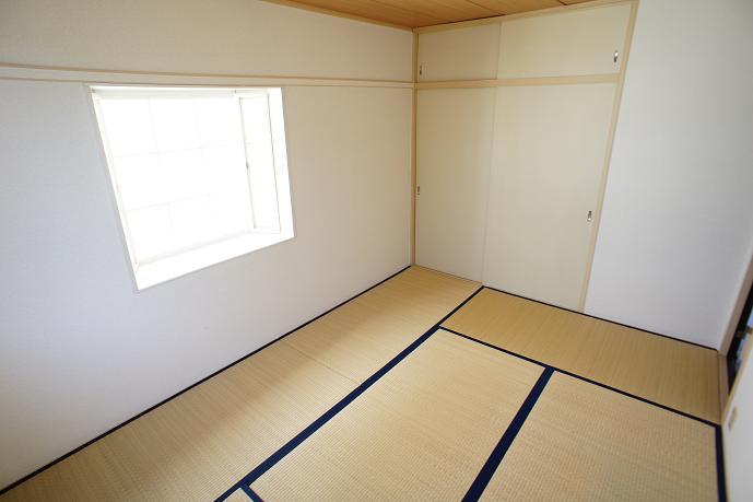 サンライフウィンディアBの寝室