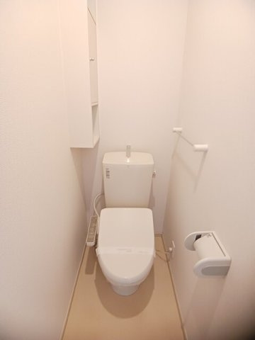 サニーメゾン弐番館のトイレ|シンプルで使いやすいトイレです