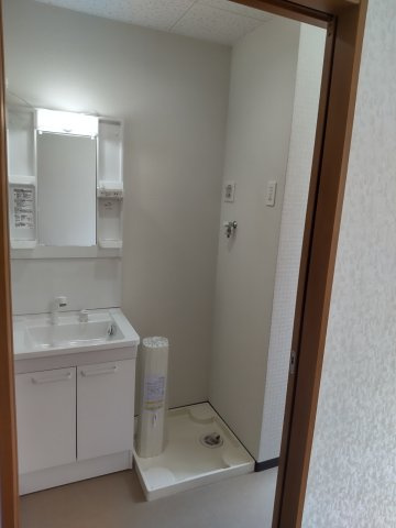 LHOTSEの洗面所