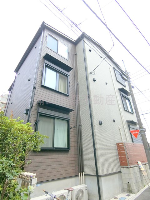 ルノン羽田の外観