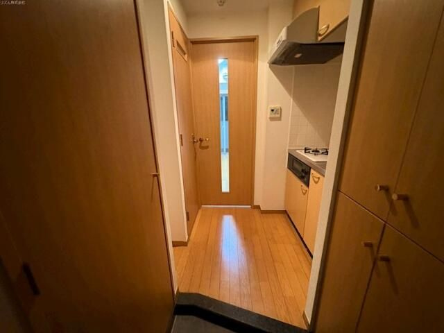 エクセリア芝大門の玄関