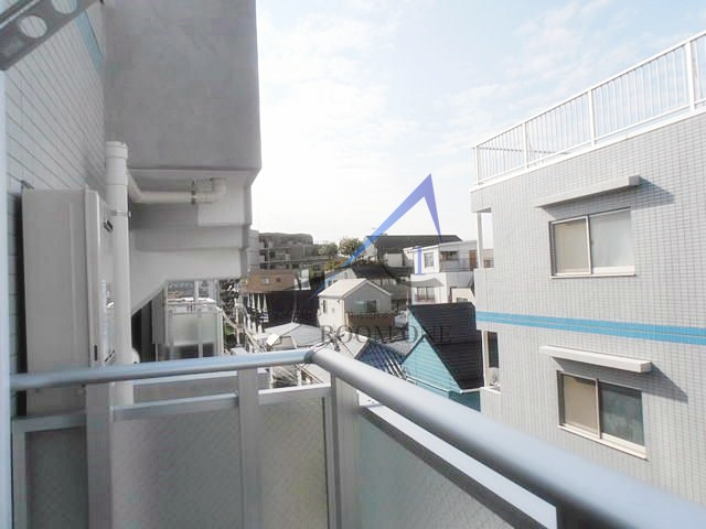 Ｇａｌｌｅｒｙ　ＶＩＬＬＡ　Ｃｈｉｄｏｒｉのバルコニー|バルコニーです。