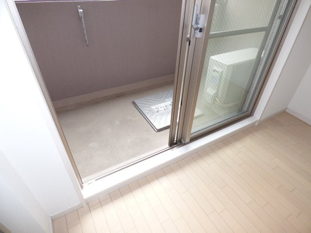 アドバンス大阪ドーム前のバルコニー