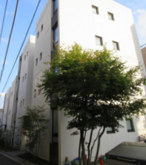 エステート南砂町のエントランス