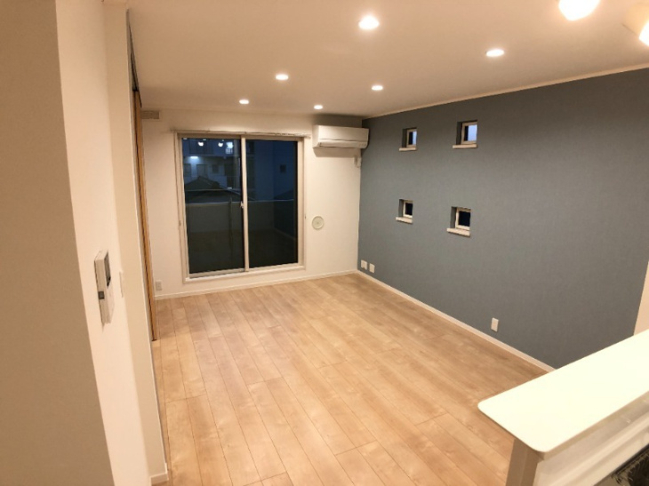 【居間・リビング】フローラルネスト 