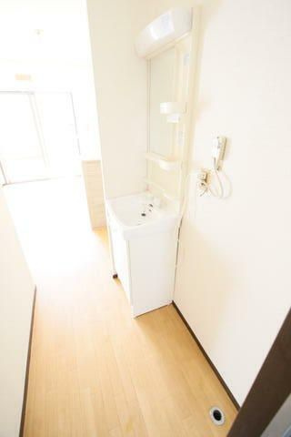 泉タウン２０の洗面所