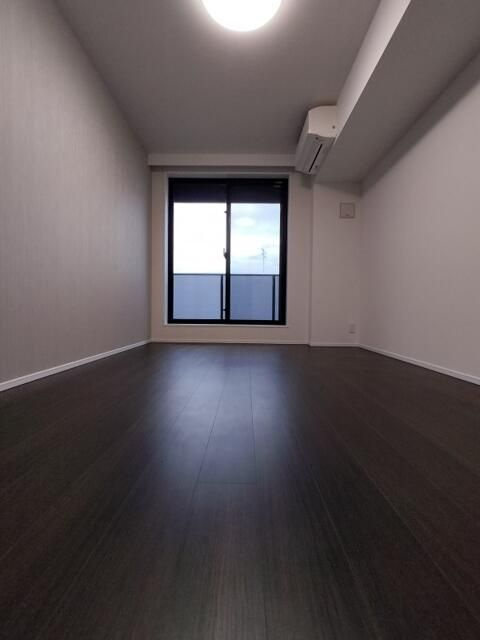 ロアール西馬込弐番館の居間・リビング