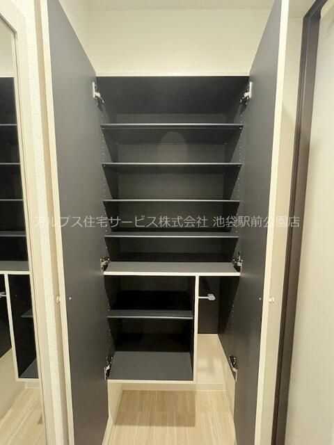 プエブロ南長崎の収納
