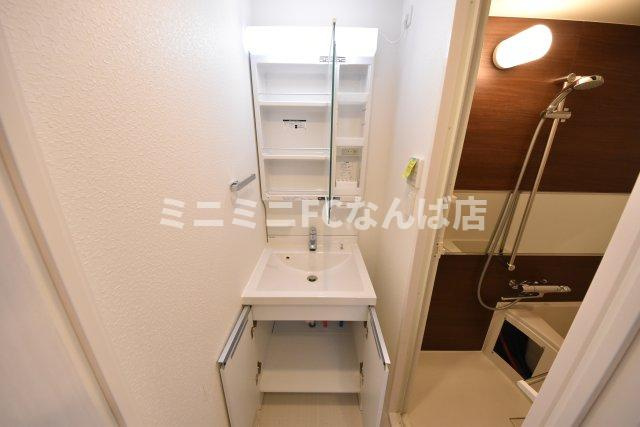 レオンコンフォート難波クレア の収納