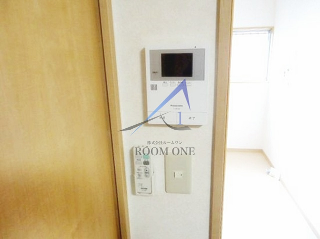 たちばな荘のセキュリティ|モニター付きインターホンです。
