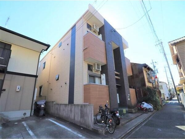 ポンテ志賀本通の外観
