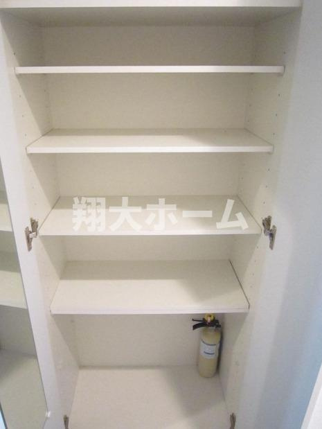 ロメック山手日暮里の収納