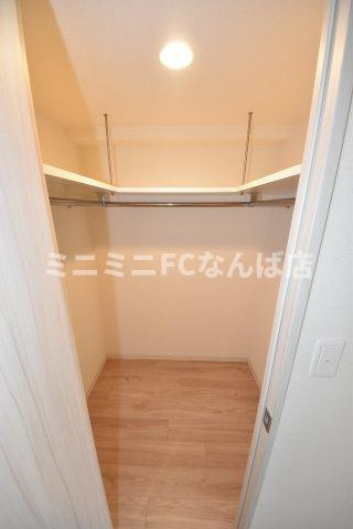 プレサンス江戸堀の収納