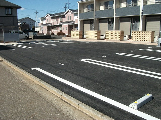 きぬの里 ＨＯＵＳＥの駐車場