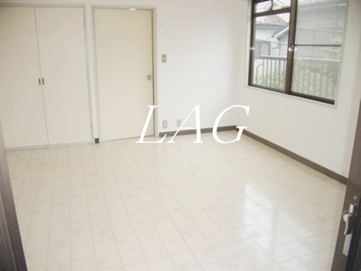 【居間・リビング】 | 小宮ハイツ | 洋室のお部屋です。