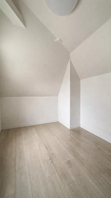 大田区鵜の木2丁目　中古戸建の洋室|現地写真

現地ご見学希望・資料請求などお気軽にお問い合わせ下さい！
03-5990-5201