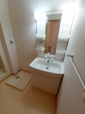 フラン　カルムの洗面所|広い洗面スペース