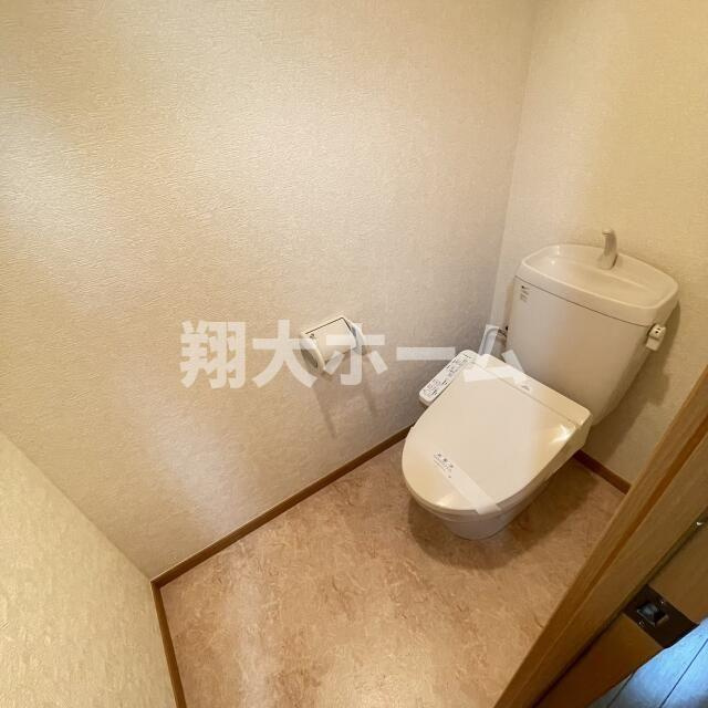 パールピアスのトイレ