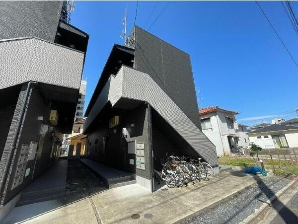 GranSta(グランスタ)の外観