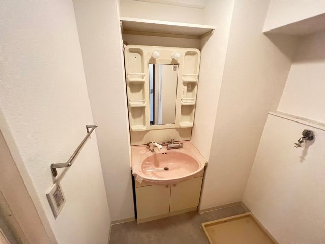 グラヴィールの洗面所