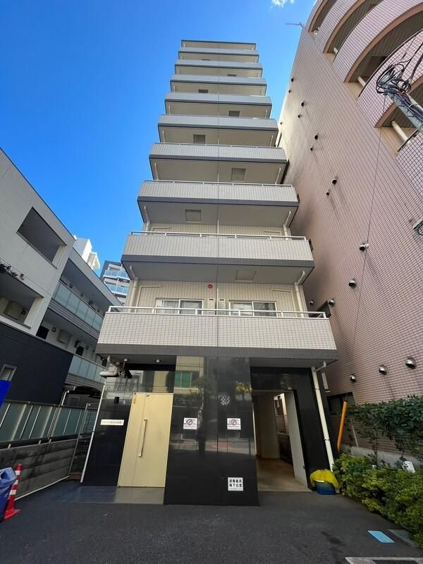 リヴシティ西川口弐番館の外観