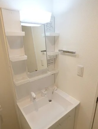 フィラーレ・ヴィラの洗面所|別部屋参照写真