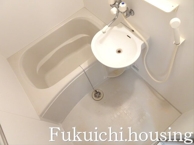 ヴィヴァーチェの浴室