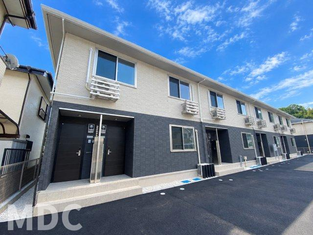 クレスト八万の外観