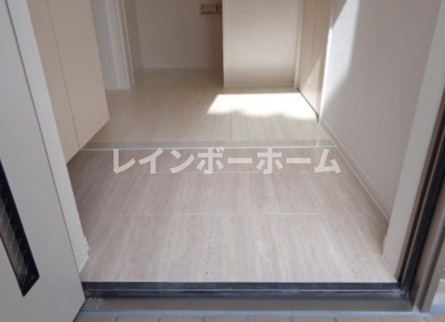 クレールふじみ野の玄関