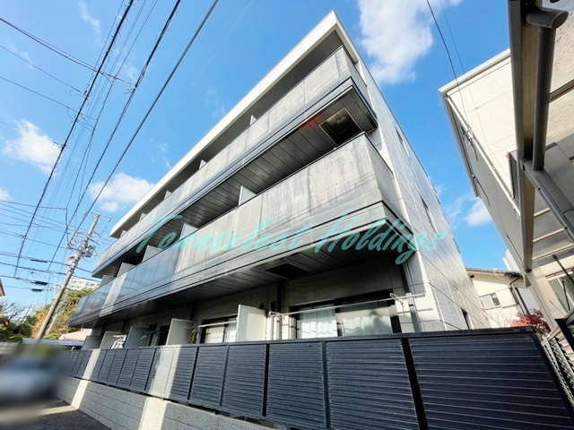 藤沢市鵠沼石上２丁目の賃貸マンションの外観