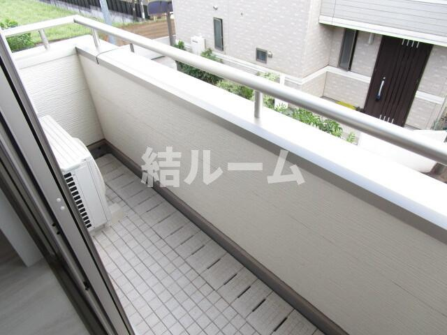 清瀬市野塩５丁目のアパートのバルコニー
