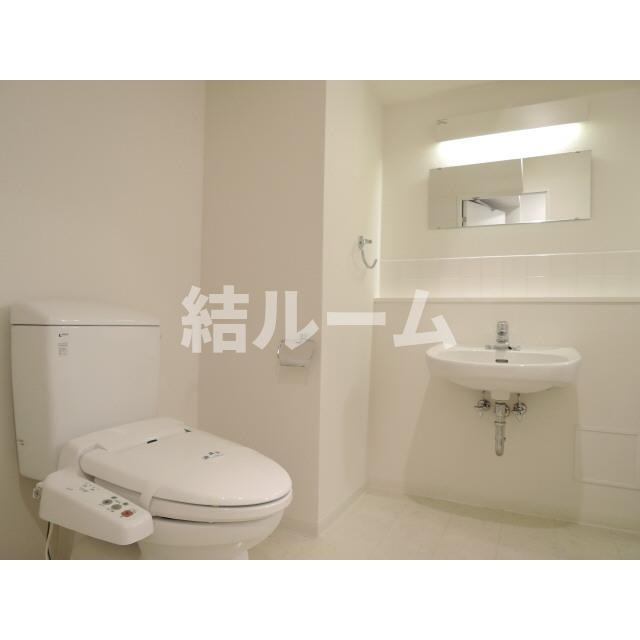 板橋区宮本町の賃貸マンションのトイレ