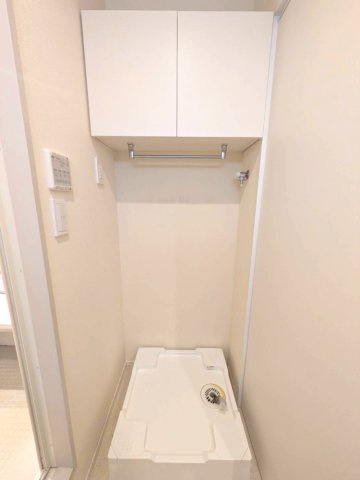 壱番館の洗面所|洗濯機置場です