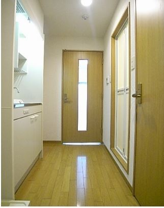 OLIO白山の内装|廊下