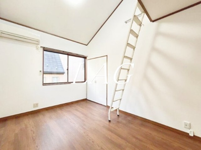 【居間・リビング】 | ルーミー東大井 | 洋室のお部屋です。