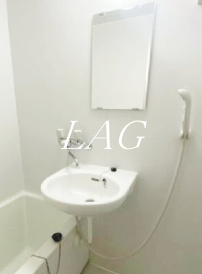 【洗面所】 | セントヒルズ目黒 | 洗面台です。