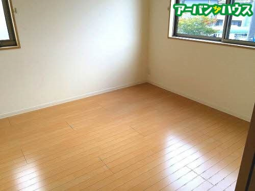 アンビシアAの洋室