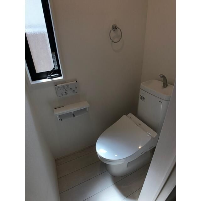 Ｋｏｌｅｔ柏逆井＃０６のトイレ|落ち着いたトイレです