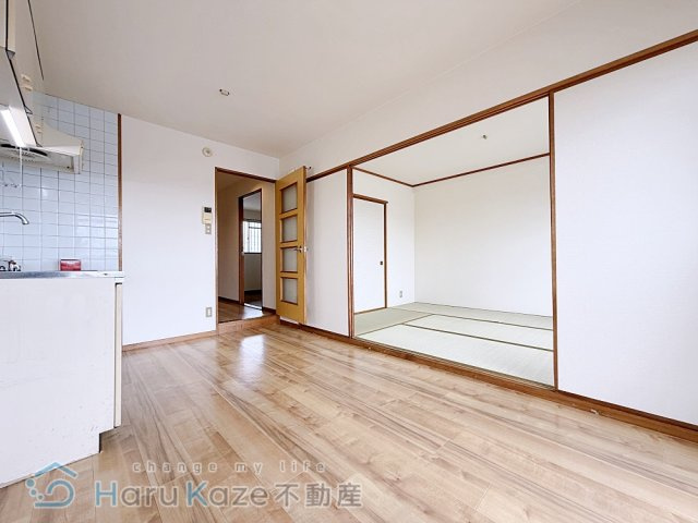 【居間・リビング】 | シャンポール鶴見【名古屋市賃貸・都市ガス】