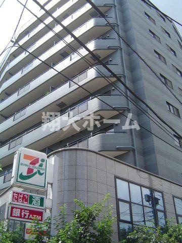 クォーレ東館西館の外観