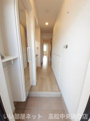 【玄関】 | プレッソ春日