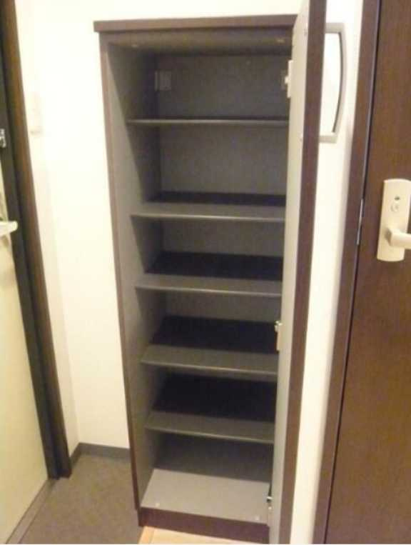 タケオクリスタル等々力　最上階　角部屋　オートロックの玄関