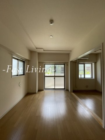 LuCe Bunkyoの居間・リビング