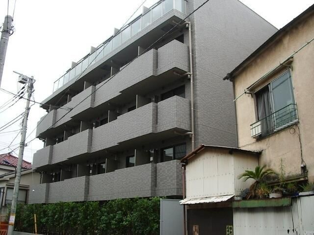 ルーブル江古田伍番館の外観