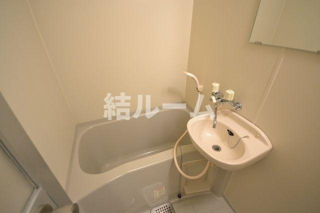 豊島区南池袋１丁目の賃貸マンションの浴室