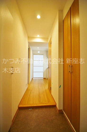 【玄関】 | カメリア | 他号室参考写真