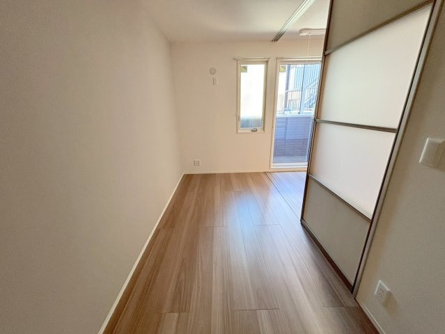 D-ROOM上新庄の洋室
